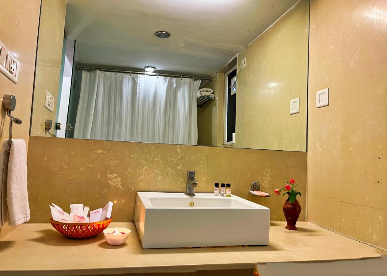 Hotel Clarks Collection Bhavnagar Buitenkant foto