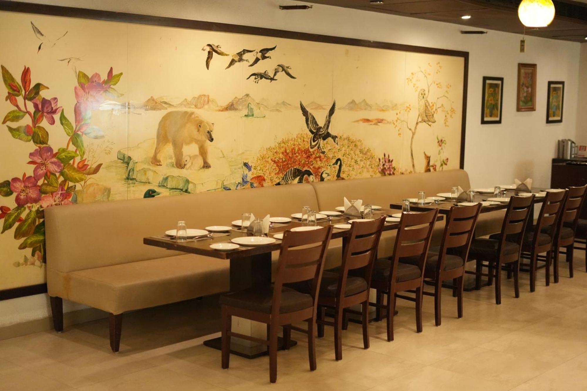 Hotel Clarks Collection Bhavnagar Buitenkant foto