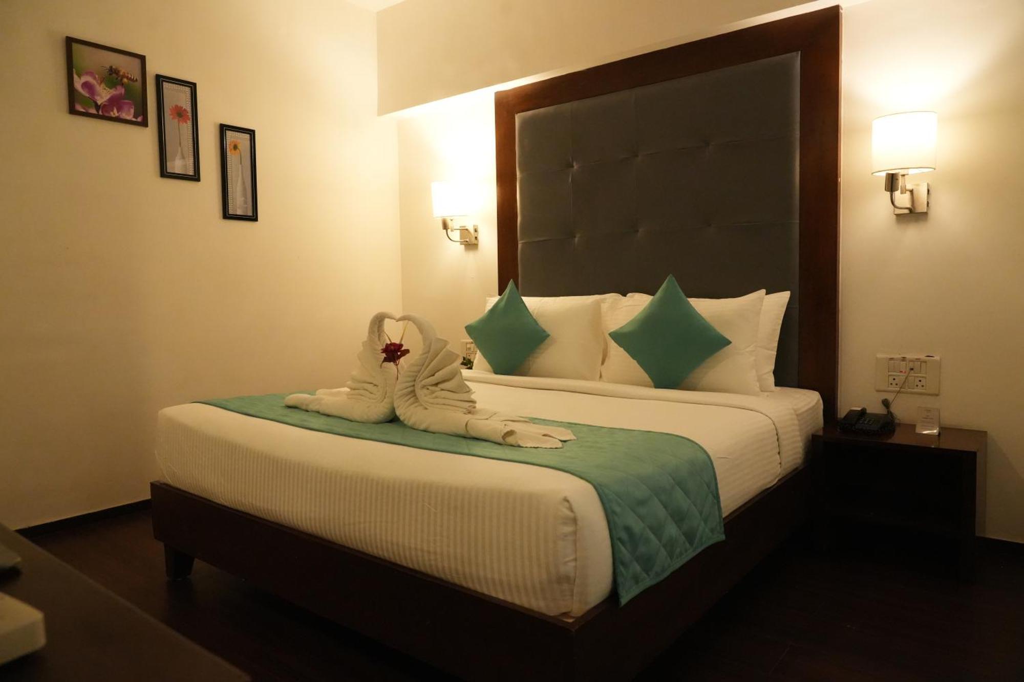 Hotel Clarks Collection Bhavnagar Buitenkant foto