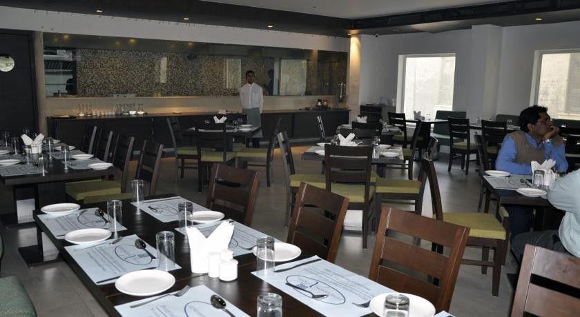 Hotel Clarks Collection Bhavnagar Buitenkant foto
