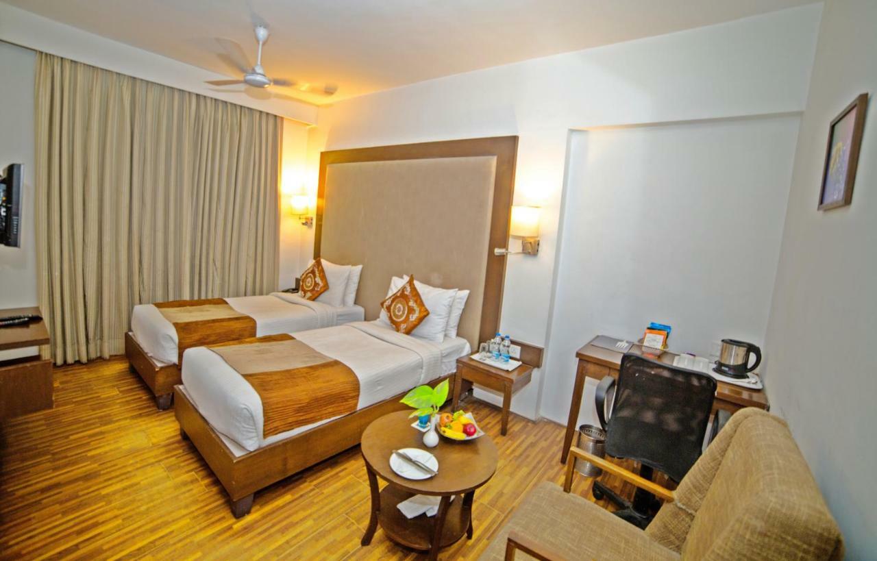 Hotel Clarks Collection Bhavnagar Buitenkant foto
